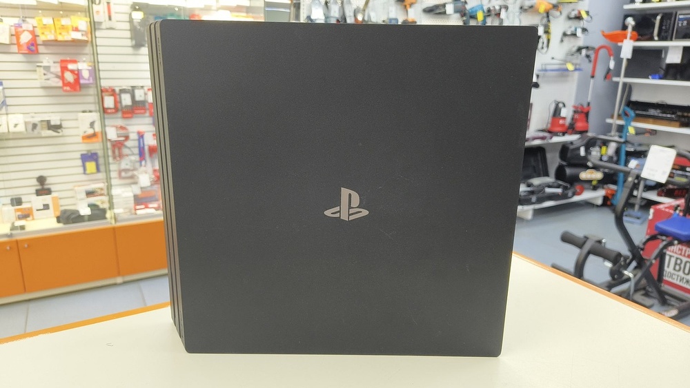 Игровая приставка PlayStation 4 Pro 1Tb