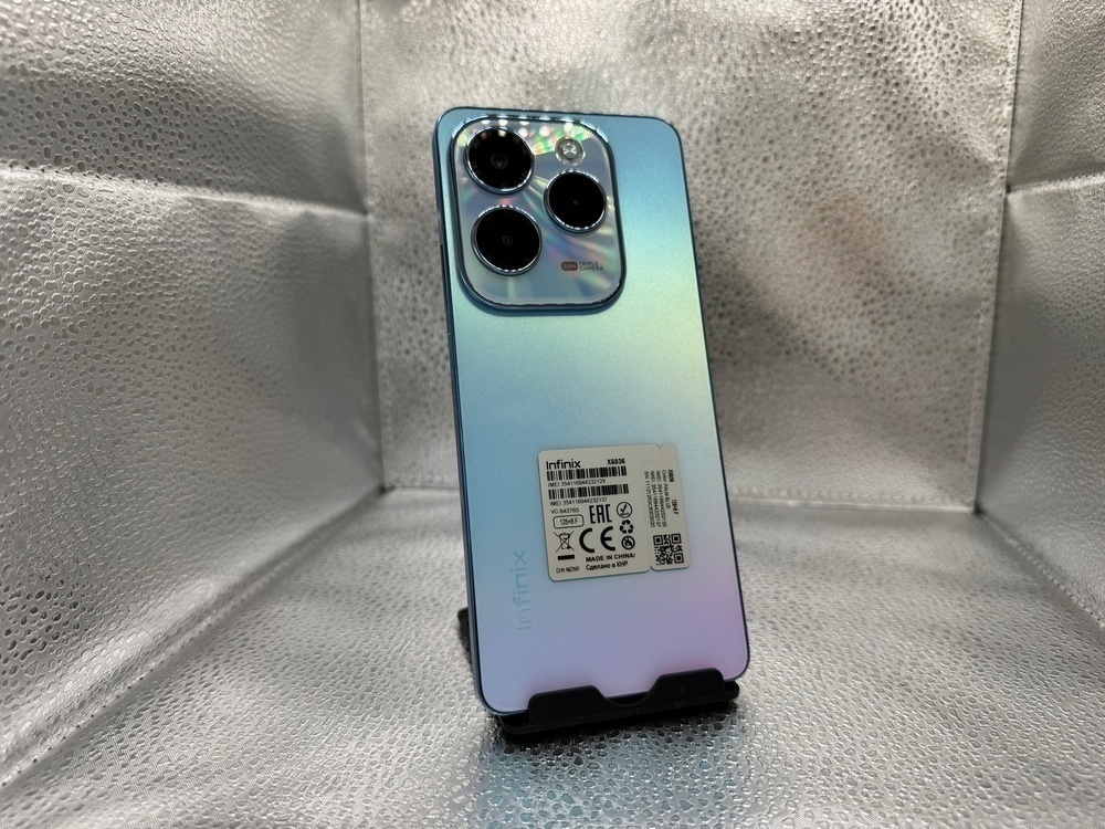 Смартфон Infinix HOT 40 8/128