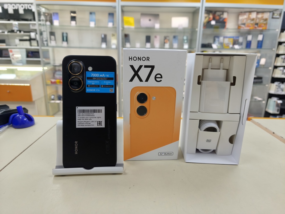 Смартфон Honor X7e 6/256