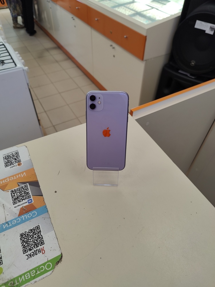 Смартфон Apple iPhone 11 128Gb