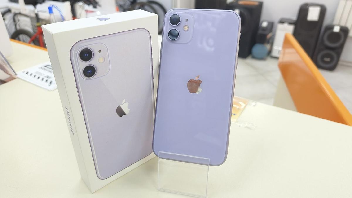 Смартфон Apple iPhone 11 128Gb