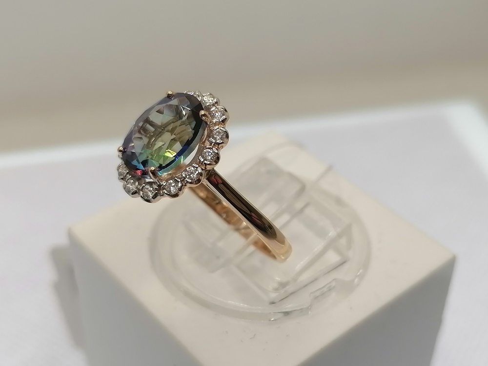 11805162 КОЛЬЦО С КАМНЯМИ (Au 585)