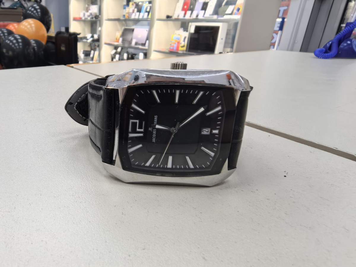 Часы наручные JACQUES LEMANS 1-1520