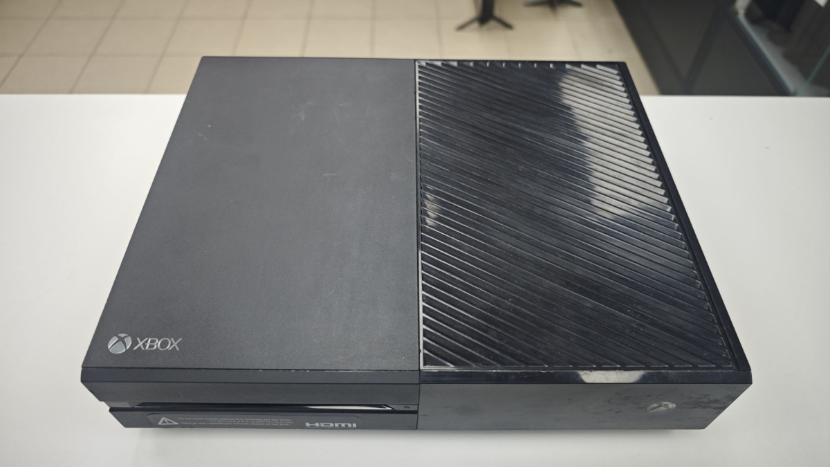 Игровая приставка Xbox One 500Gb