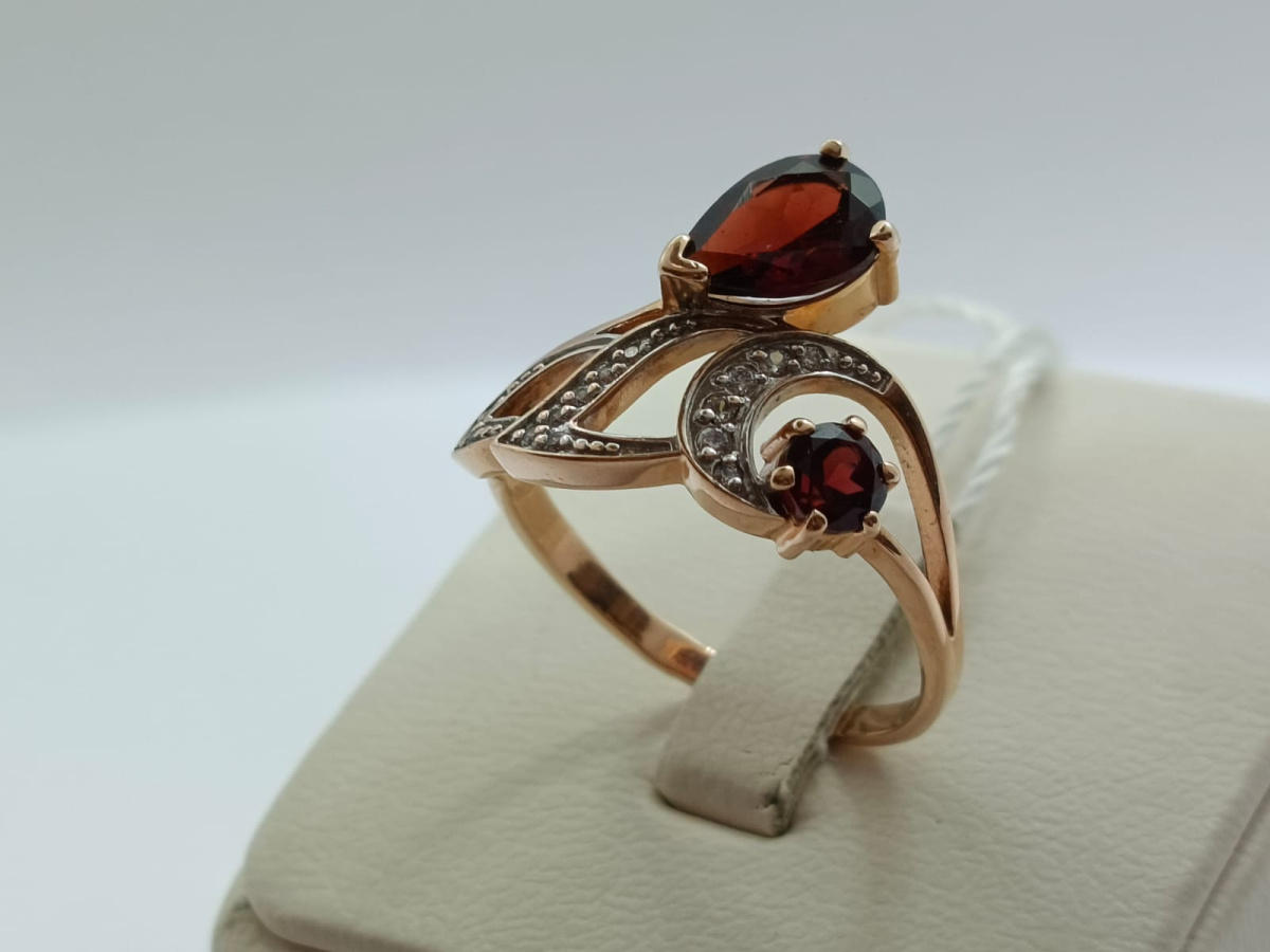 КОЛКМИ585 КОЛЬЦО С КАМНЯМИ (Au 585)