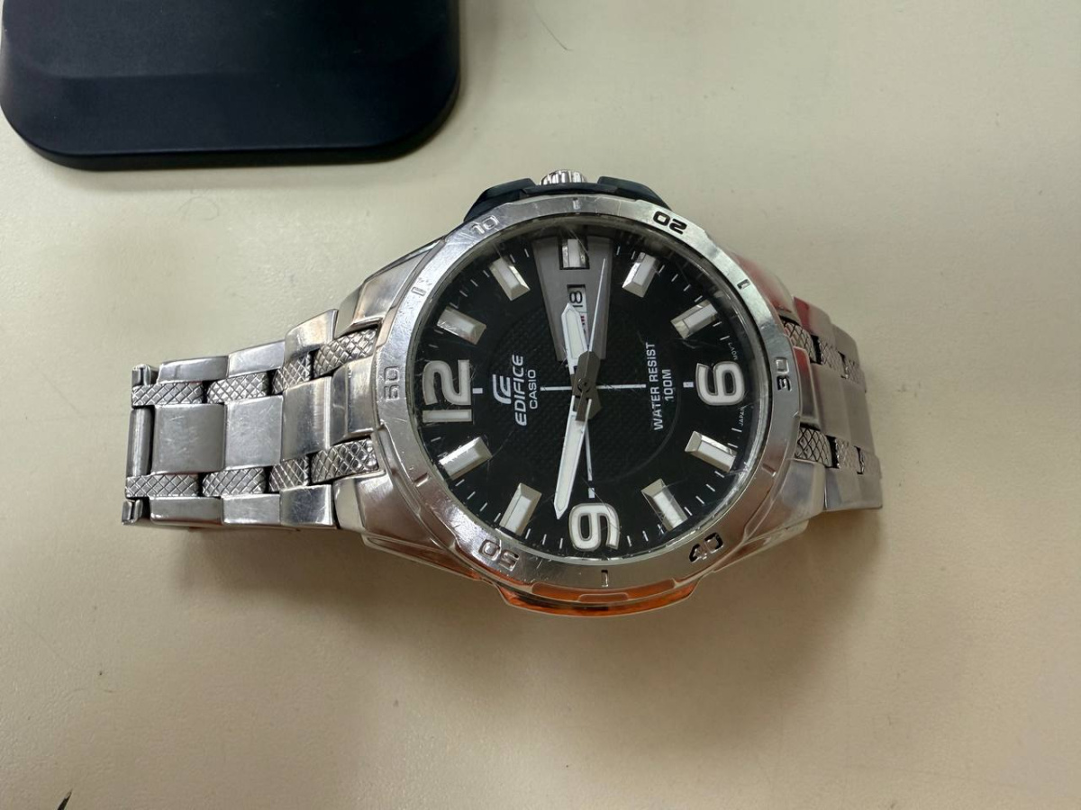 Часы наручные Casio EFR-104D-1A
