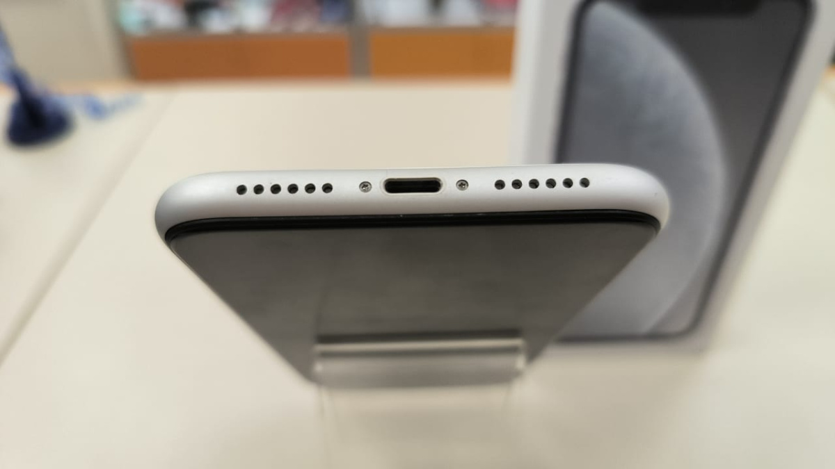 Смартфон Apple iPhone Xr 128Gb