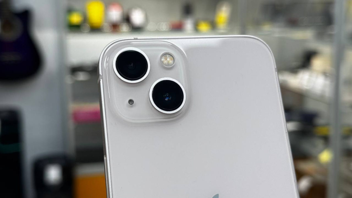 Смартфон Apple iPhone 13 128Gb