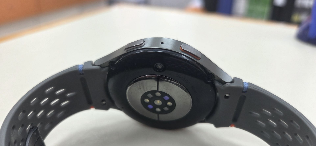 Смарт-часы Samsung Galaxy Watch 7 44mm