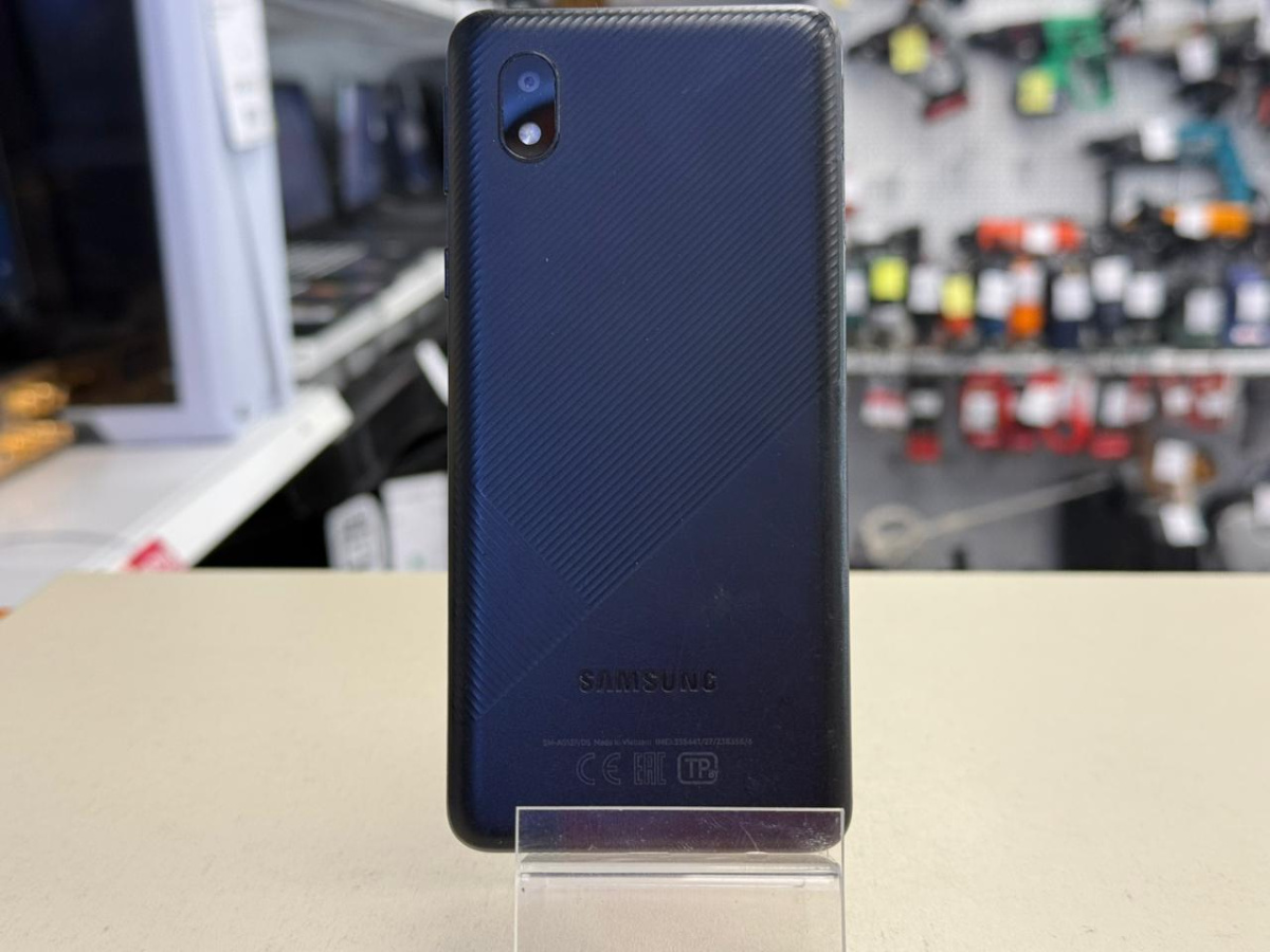 Смартфон Samsung Galaxy A01 Core 2/16