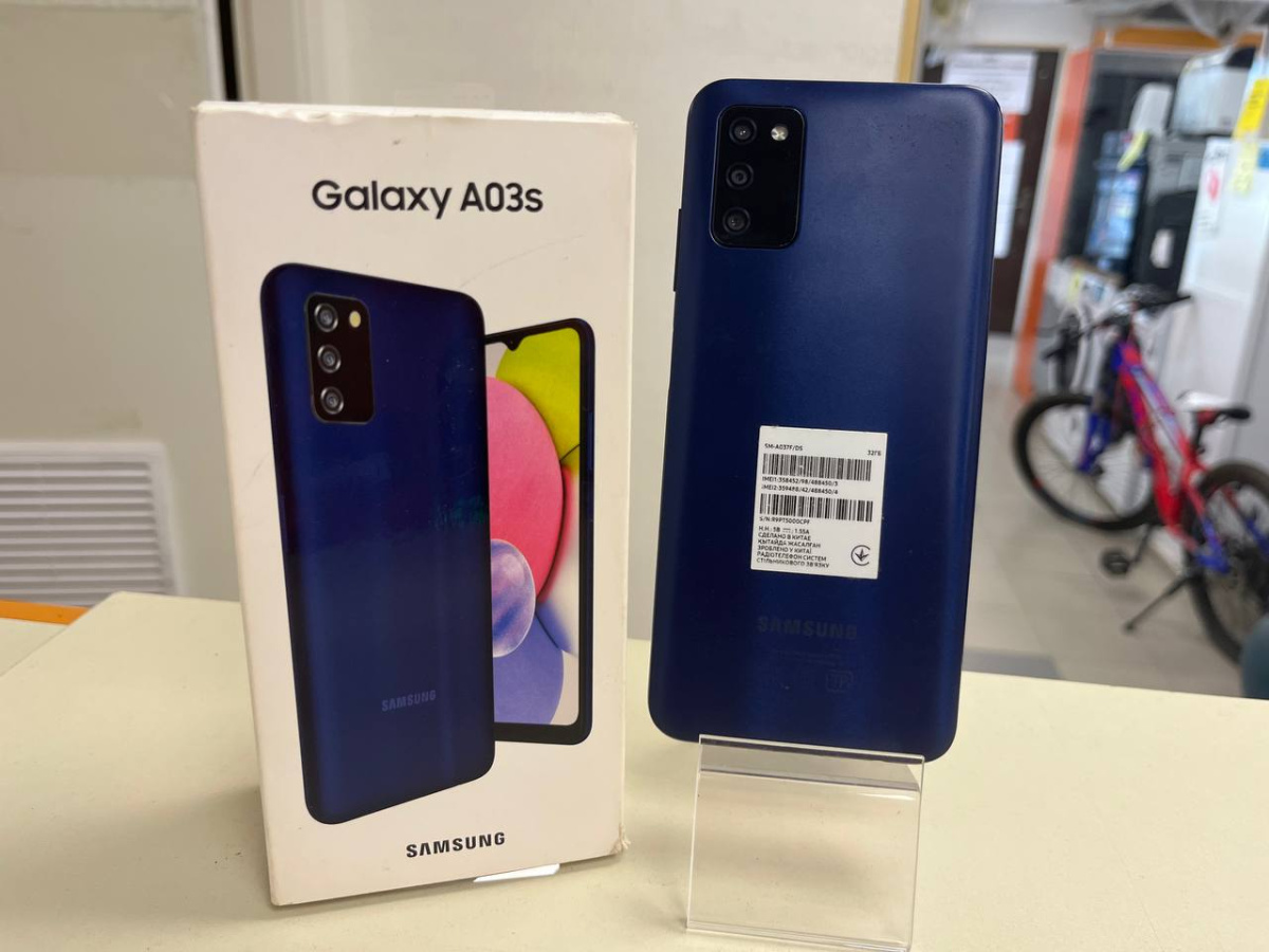 Смартфон Samsung Galaxy A03 3/32