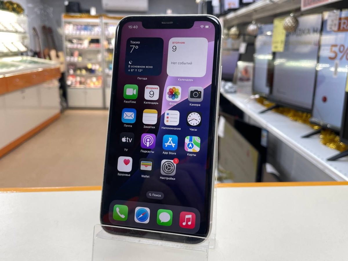 Смартфон Apple iPhone 11 64Gb