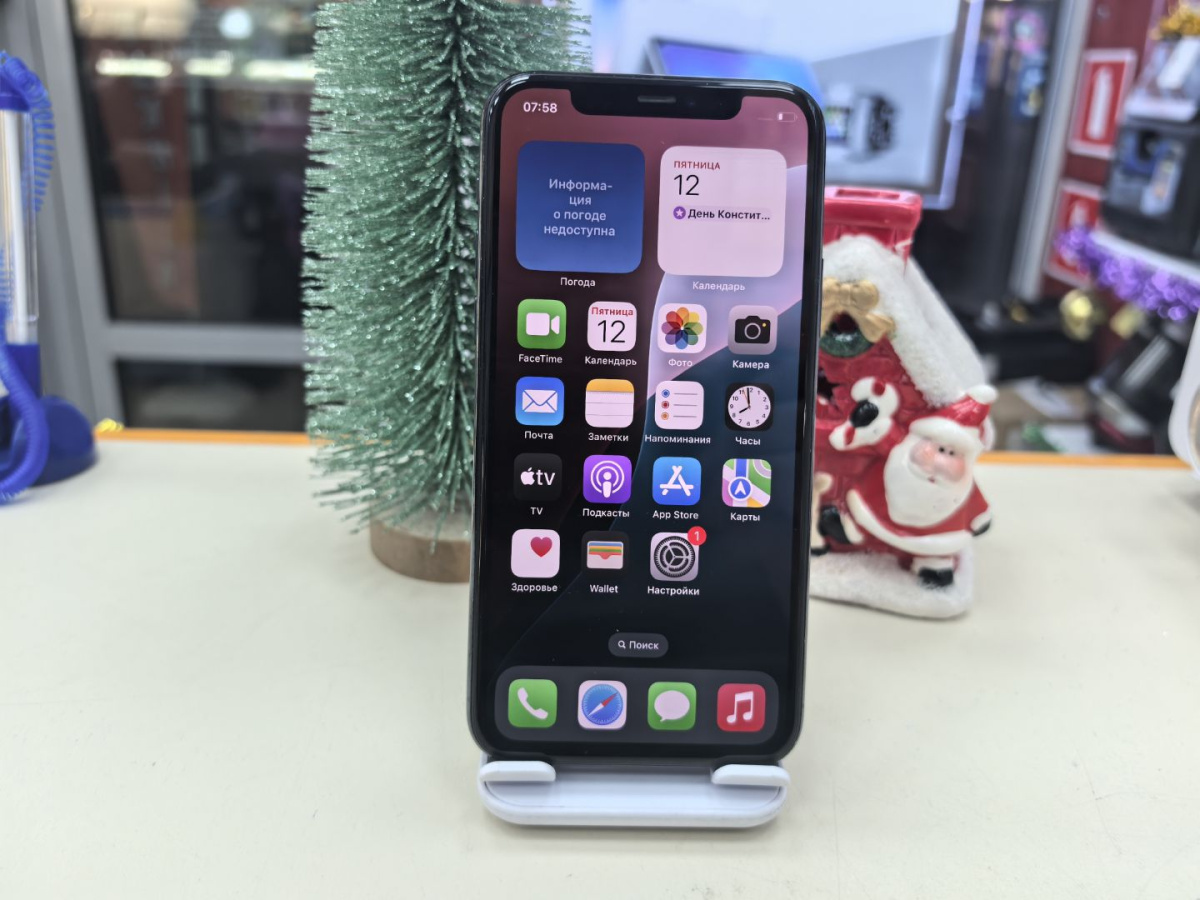 Смартфон Apple iPhone 11 Pro 64Gb
