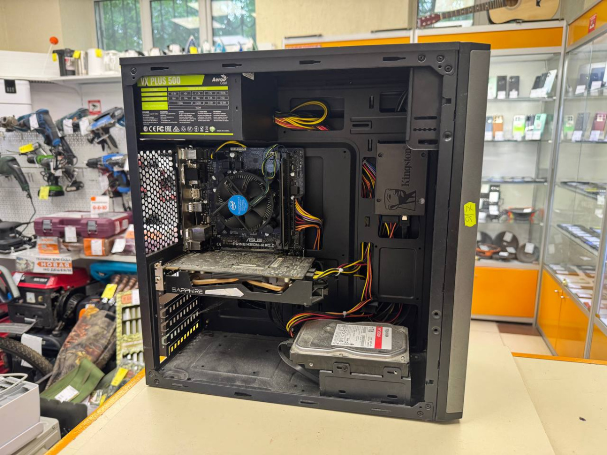 Системный блок DEXP .; Core i3-8100, Radeon R9 200 Series, 8 Гб, 128 Гб, 1 Tb