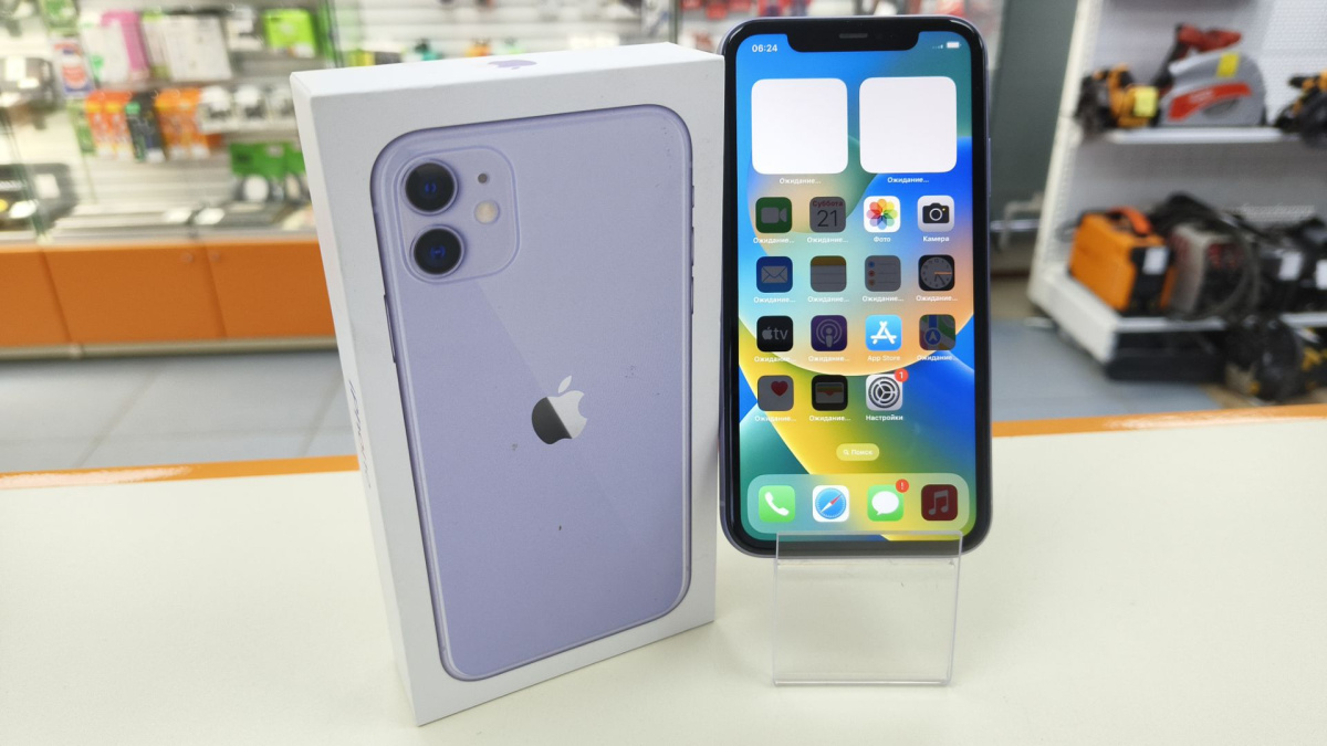 Смартфон Apple iPhone 11 64Gb