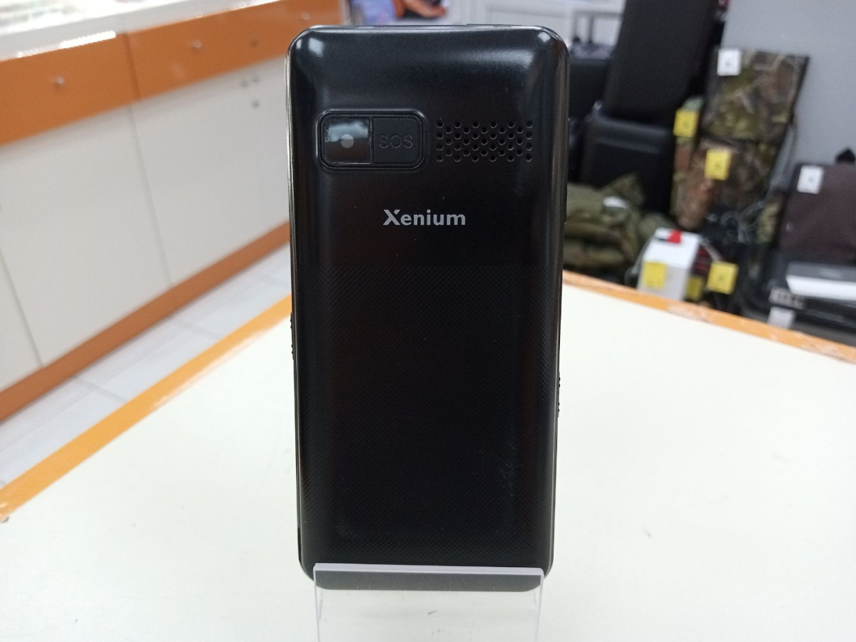 Мобильный телефон Philips XENIUM E2101