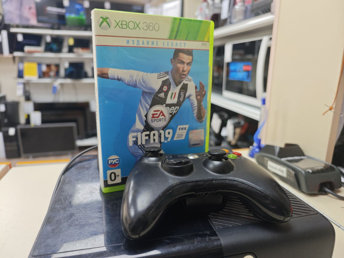 Игровая приставка Xbox 360 E