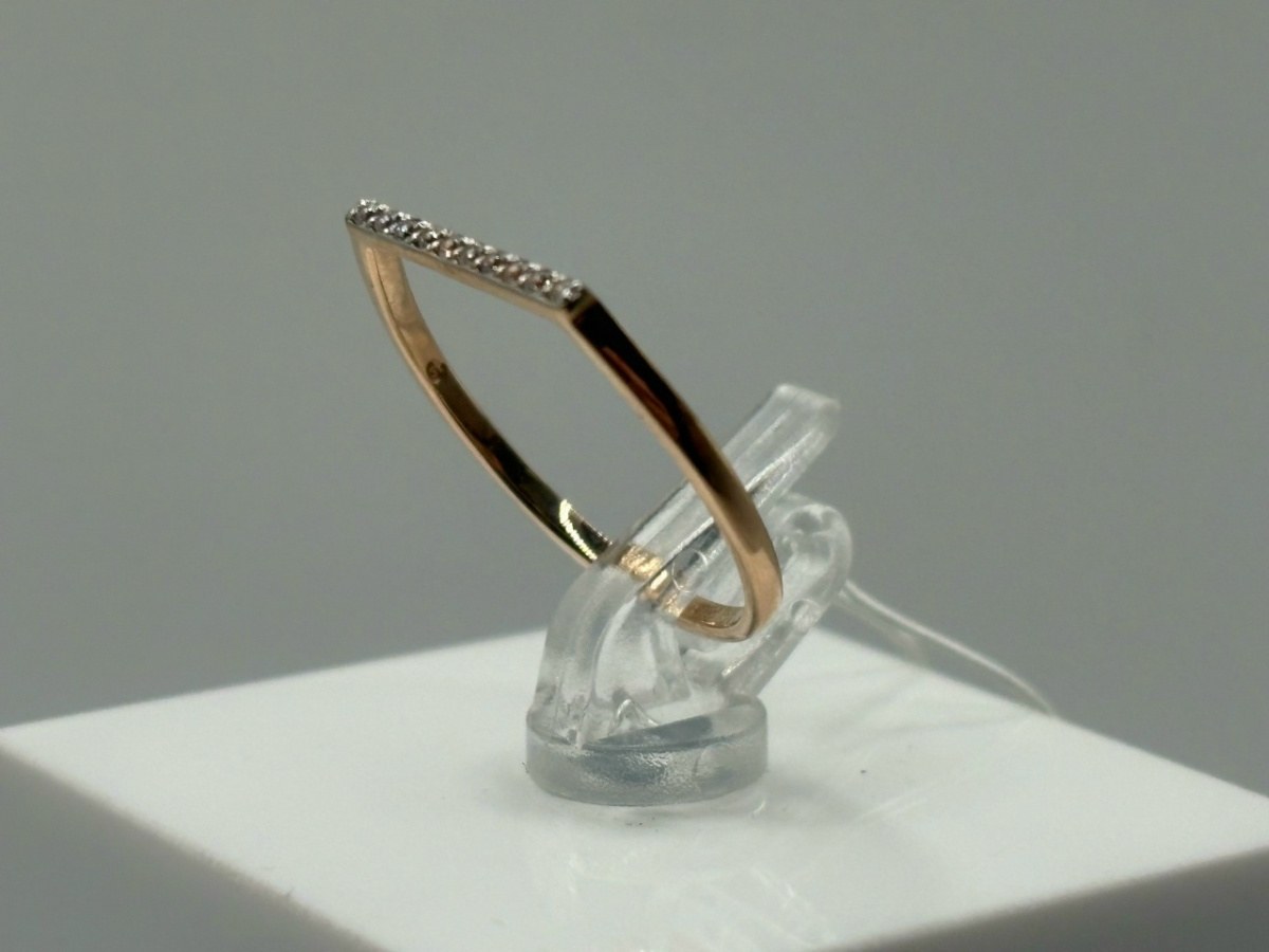 КОЛЬЦО С КАМНЯМИ (Au 585)