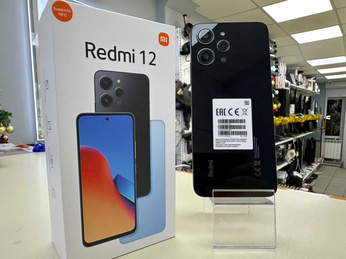 Смартфон Xiaomi Redmi 12 4/128