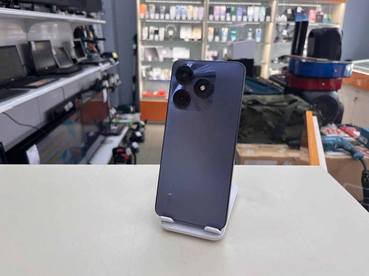 Смартфон Tecno Spark 10 4/128
