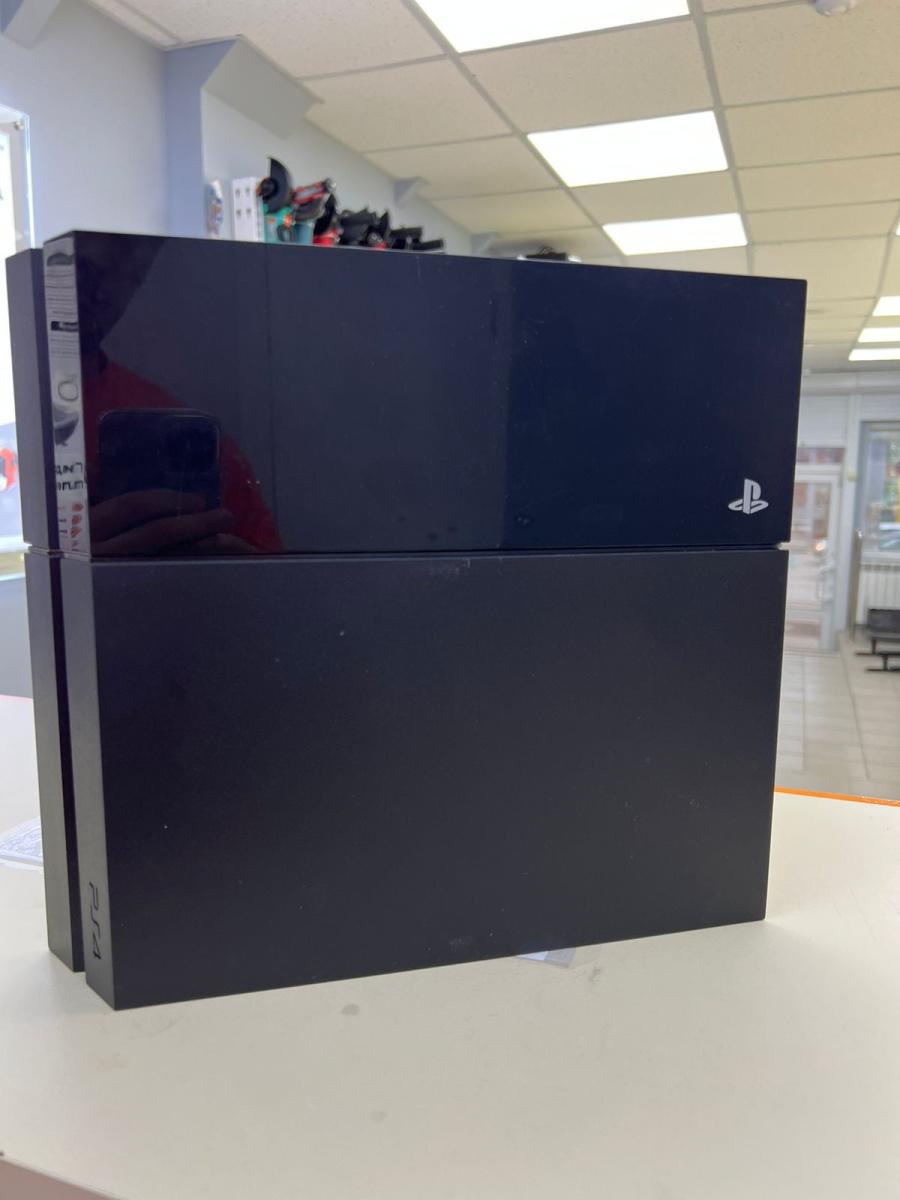 Игровая приставка PlayStation 4 FAT 500GB