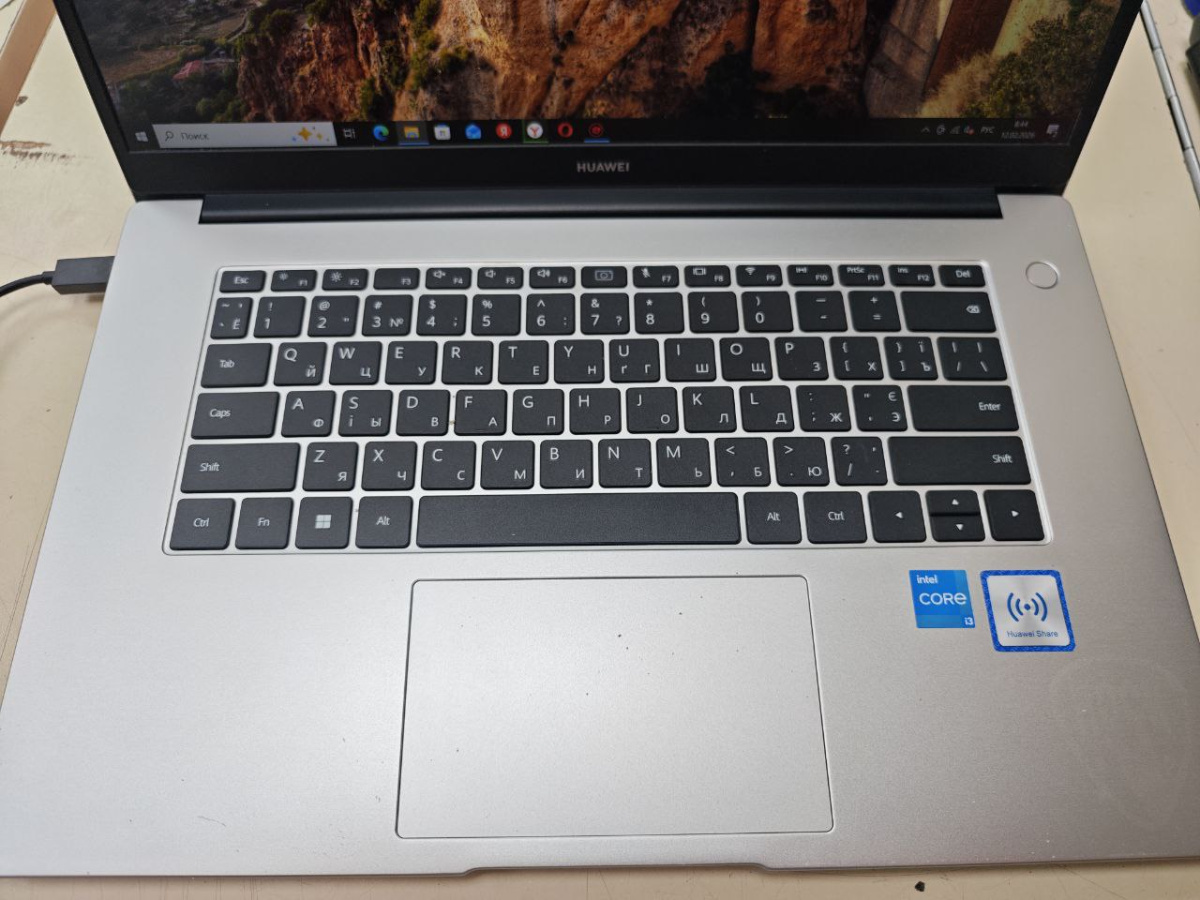 Ноутбук Honor BoB-wai9q; Core i3-10110U, Intel UHD Graphics, 8 Гб, 256 Гб, Нет