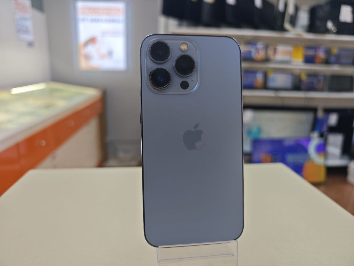 Смартфон Apple iPhone 13 Pro 128Gb