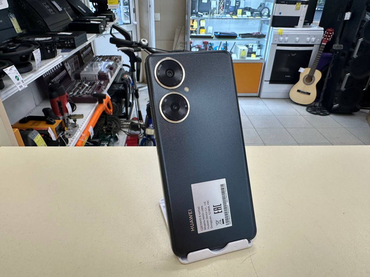 Смартфон Huawei Nova 11i 8/128