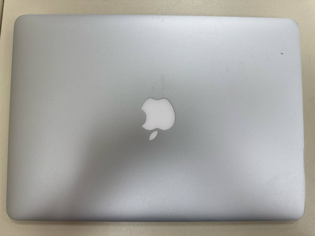 Ноутбук Apple MacBook Air 13 дюймов (2015) A1466