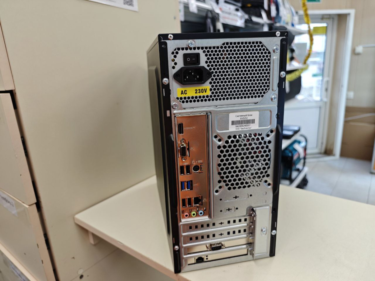 Системный блок Noname No Model; Core I3-12100F, Intel UHD Graphics 730, 16 Гб, 240 Гб, Нет