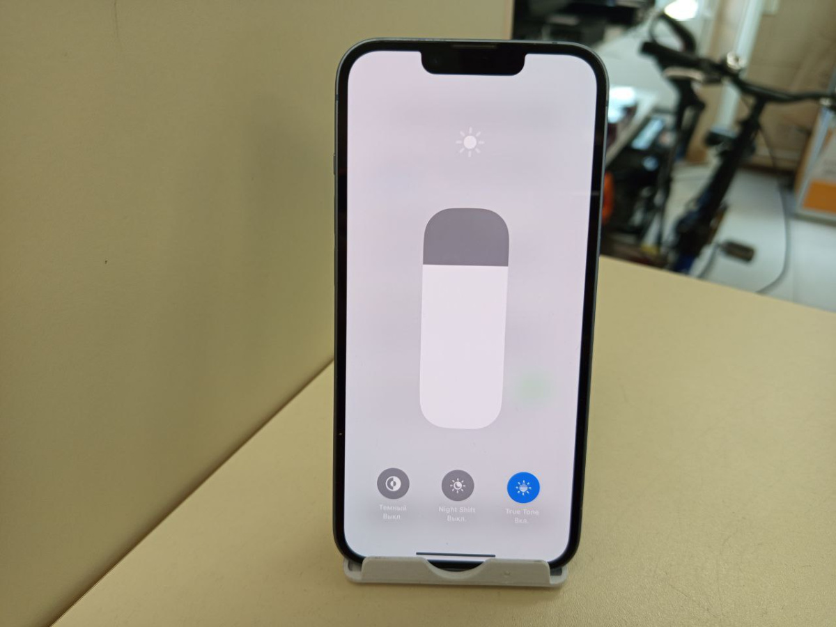 Смартфон Apple Iphone 14 128Gb