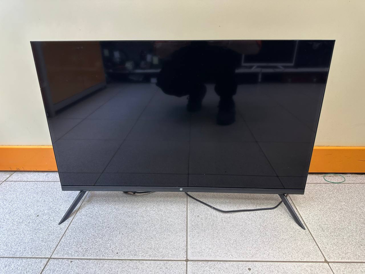 LED Телевизор HI RX-32F02FB