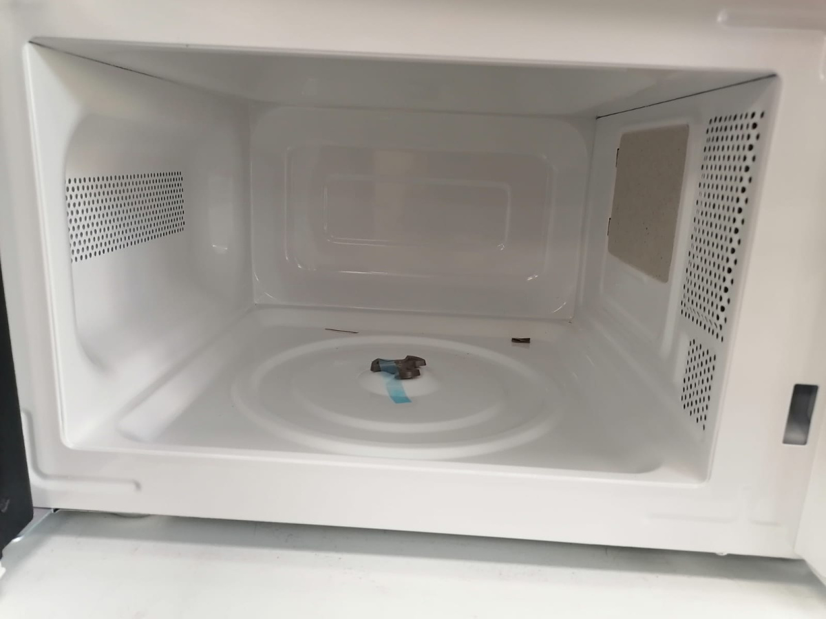 Микроволновая печь BQ MWO-20006SM/W