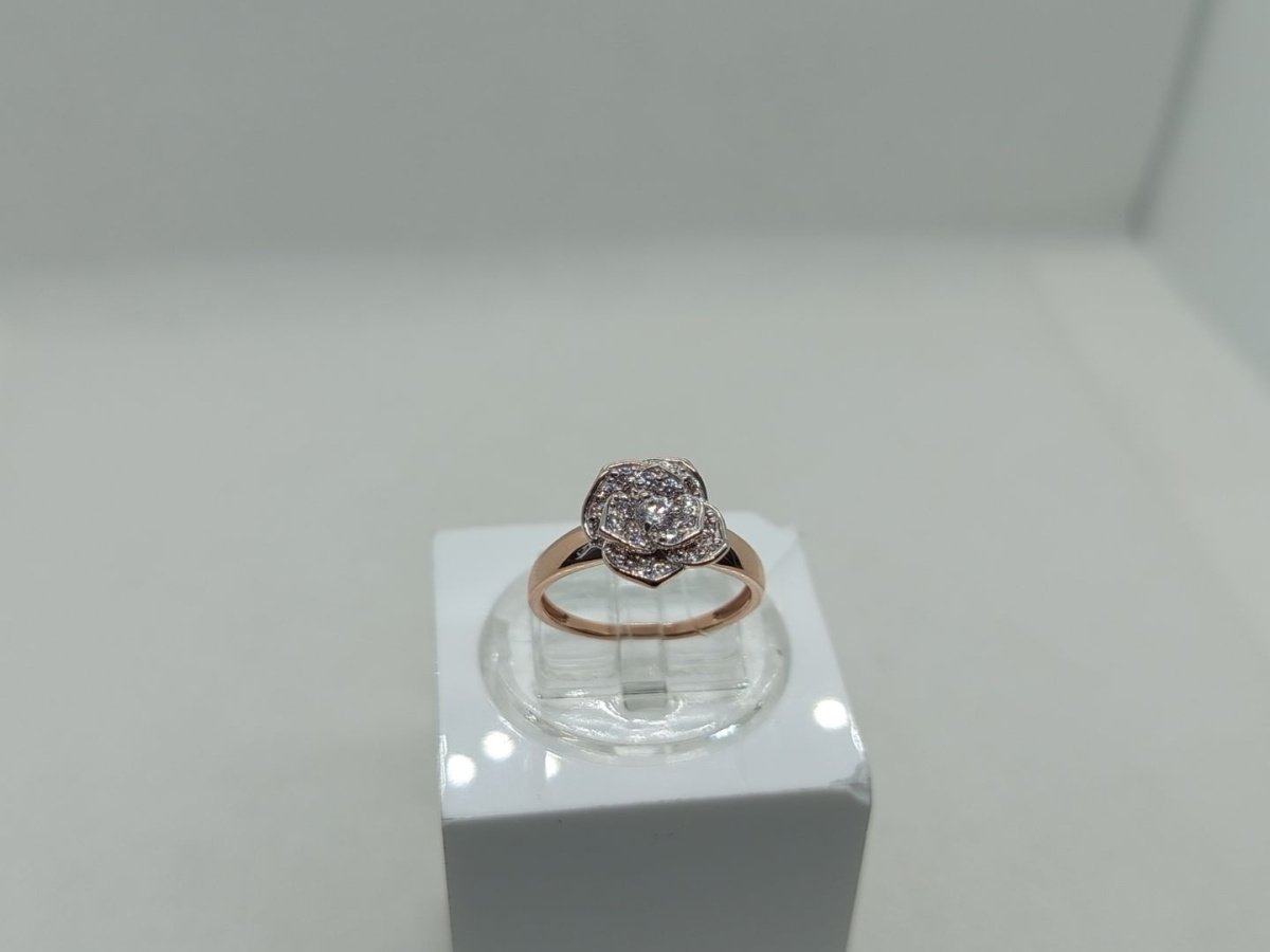 КОЛЬЦО С КАМНЯМИ (Au 585)