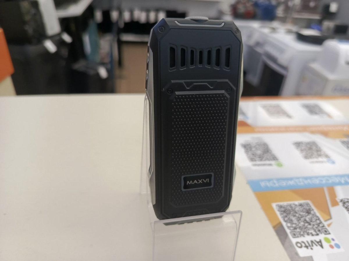Мобильный телефон Maxvi T100