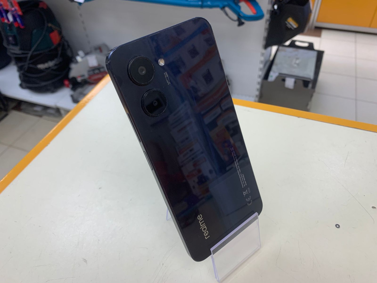 Смартфон Realme C33 4/64