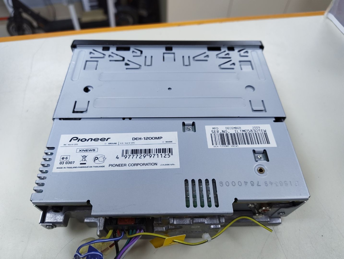 Автомагнитола Pioneer DEH-1200MP