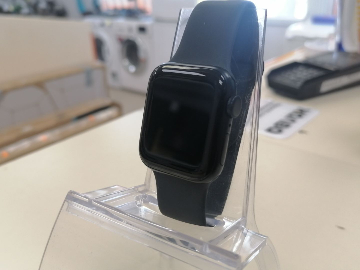 Смарт-часы Apple Watch SE 2022 40mm