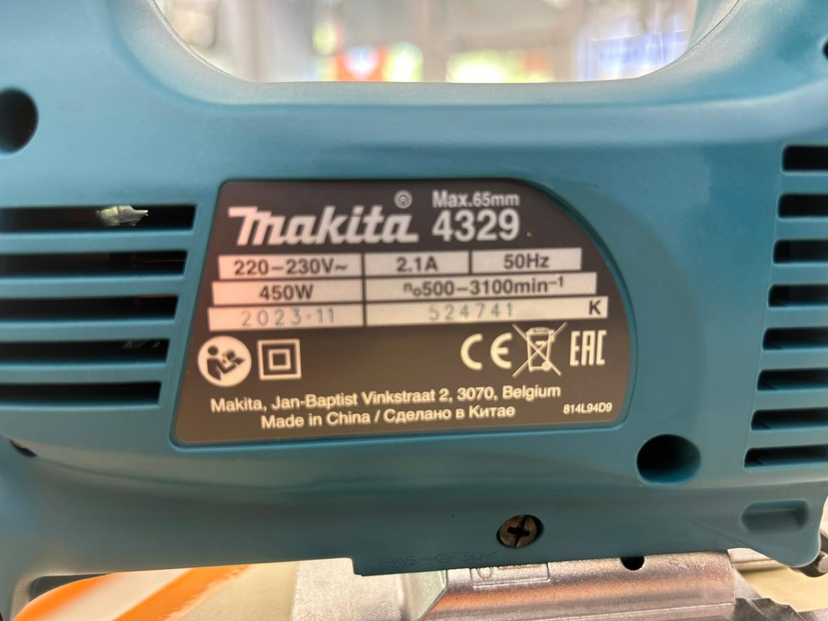 Лобзик Makita 4329