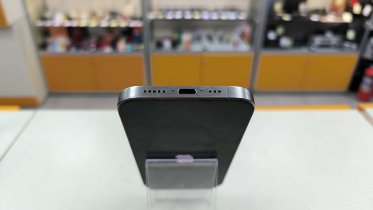 Смартфон Apple Iphone 15 Pro 128Gb