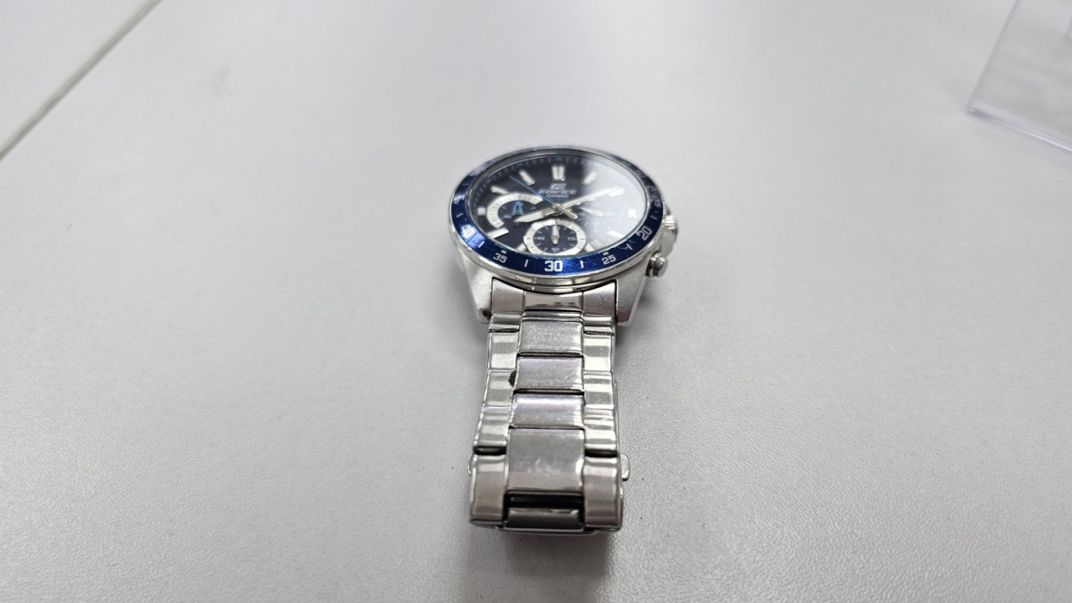 Часы наручные Casio Edifice EFV-570