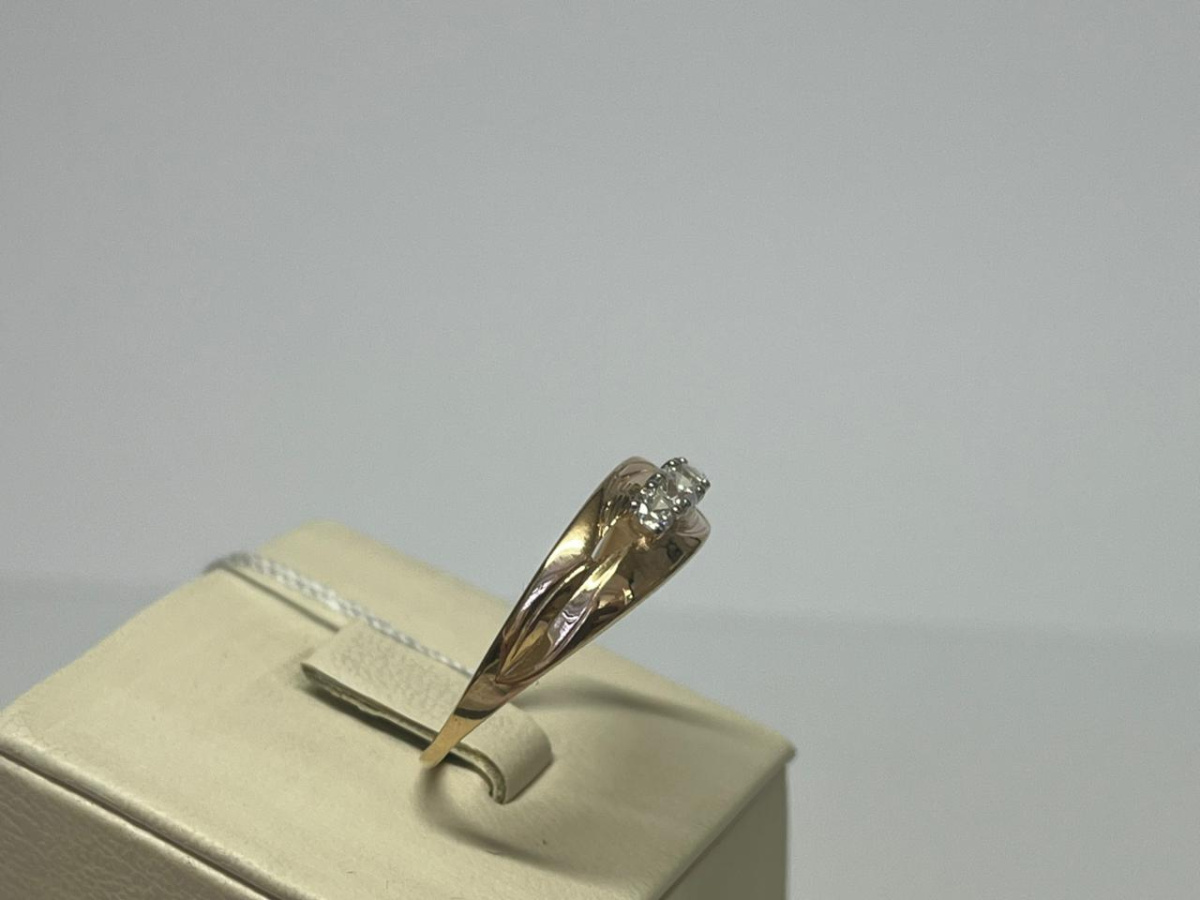 КОЛЬЦО С КАМНЯМИ (Au 585)