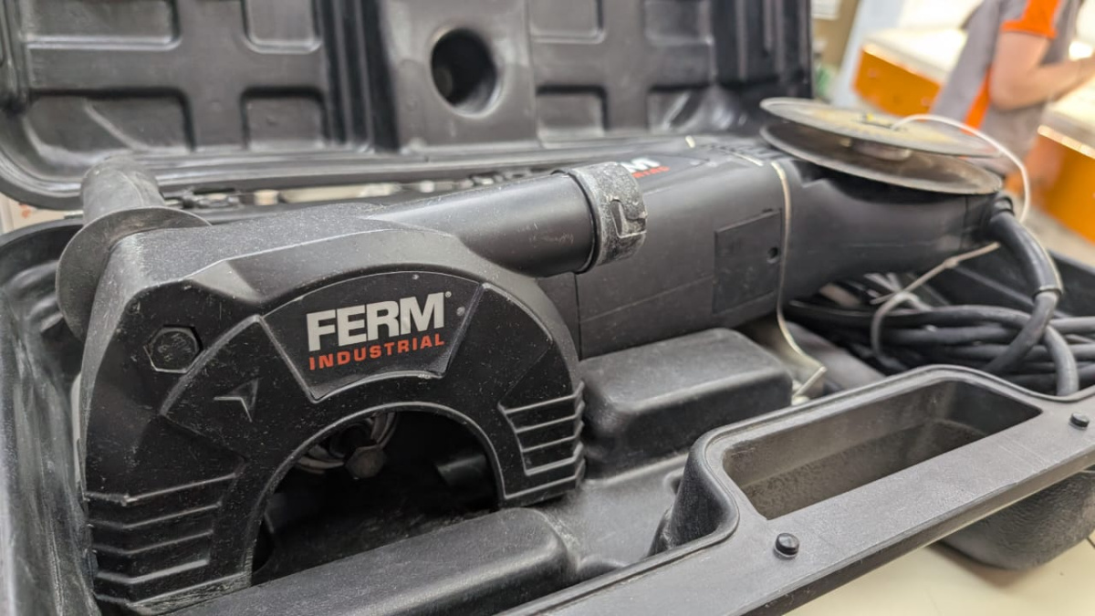 Штроборез Ferm WCM1001P