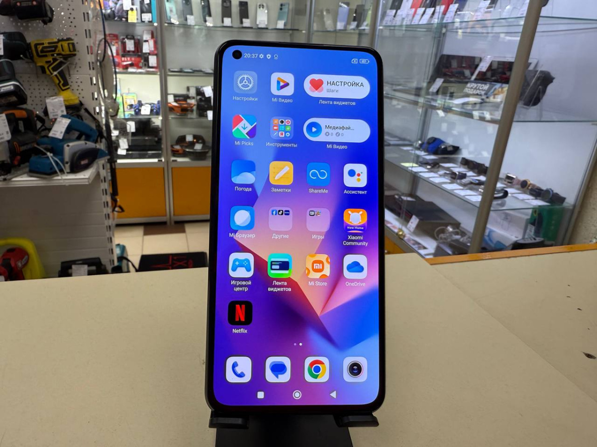 Смартфон Xiaomi MI 11 Lite 6/128