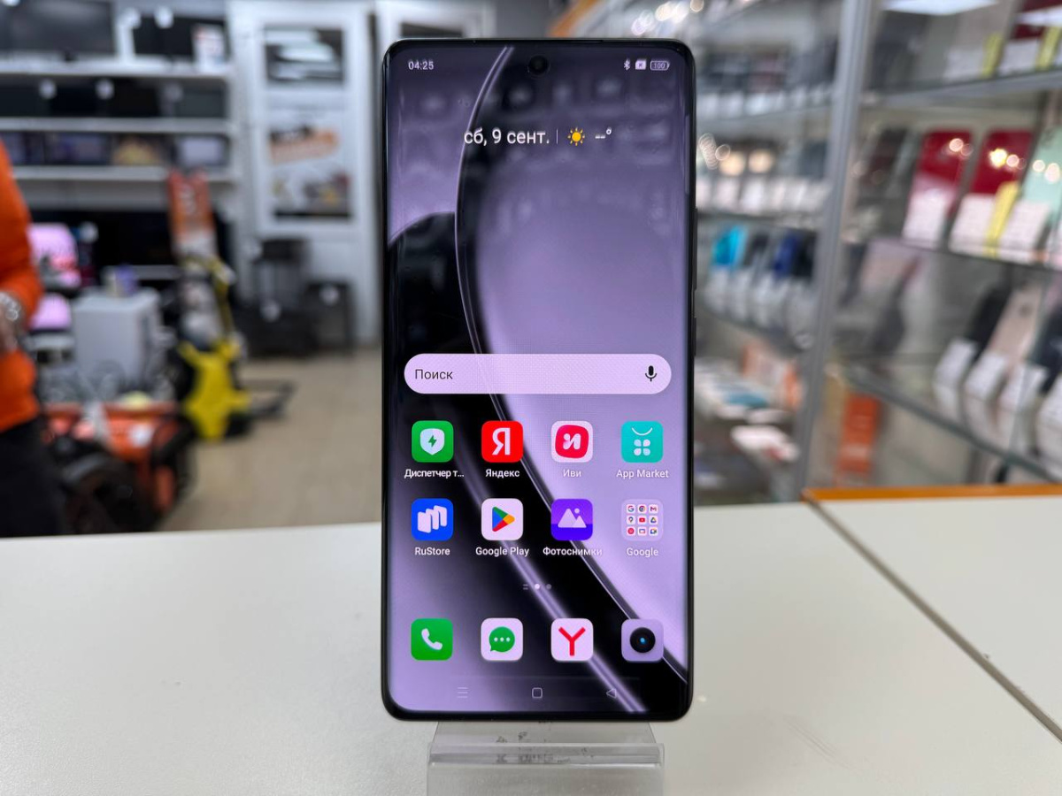 Смартфон Realme GT 6T 12/256