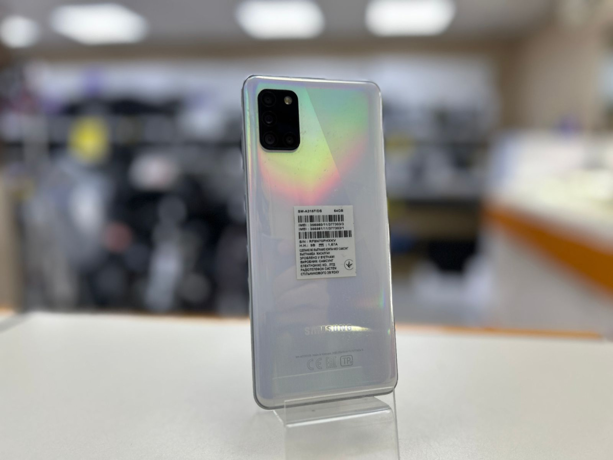 Смартфон Samsung Galaxy A70 6/128