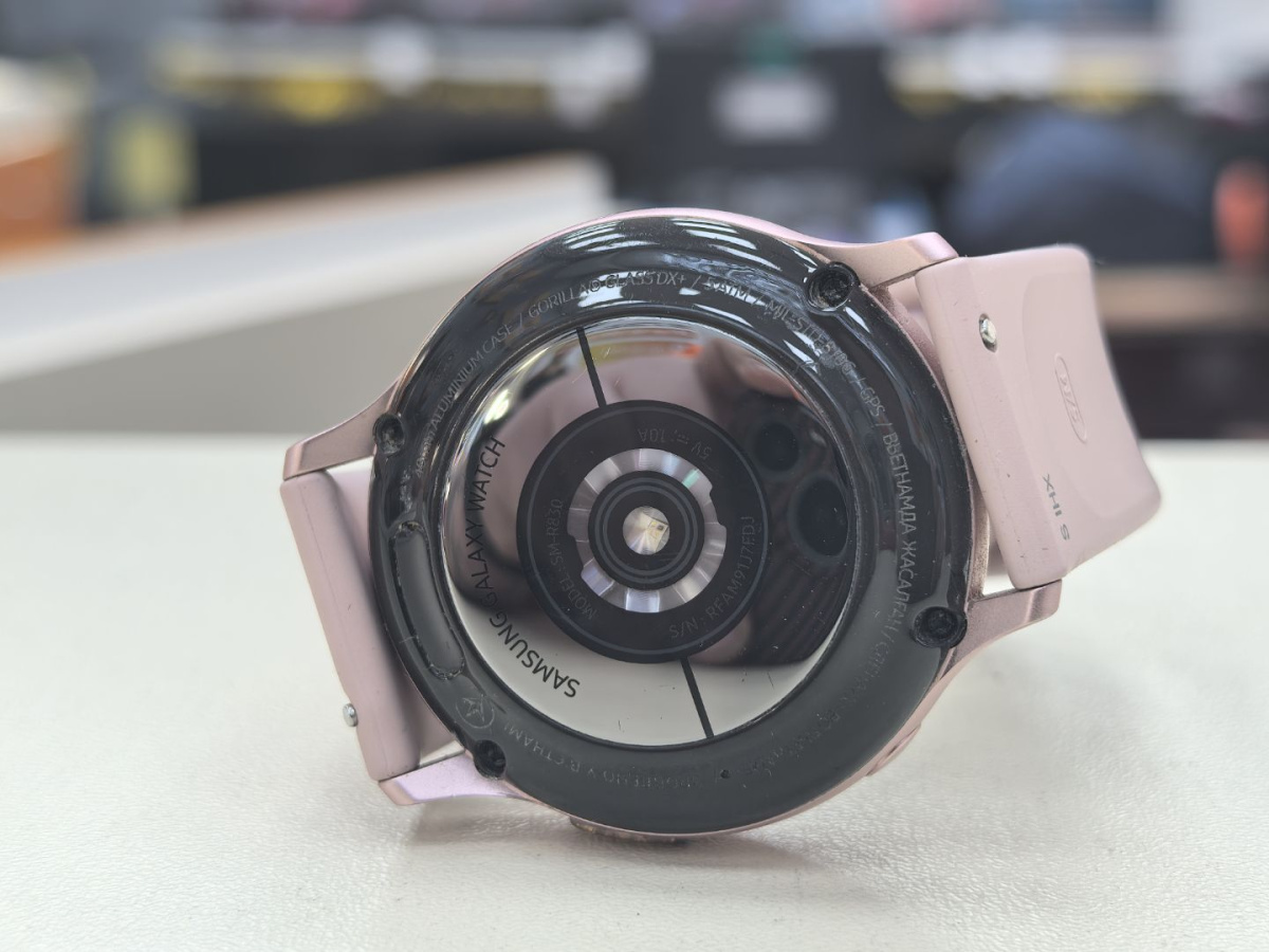 Смарт-часы Samsung Watch Active 2