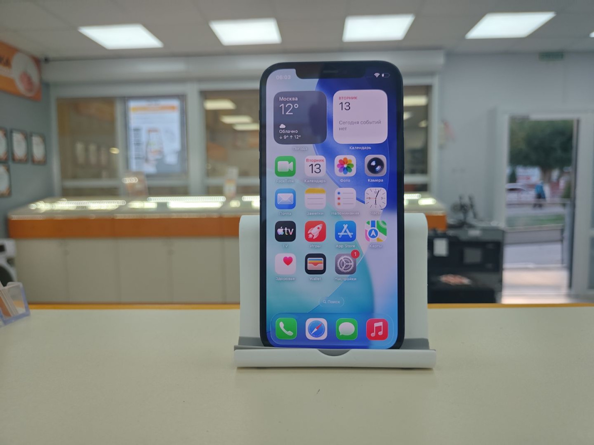 Смартфон Apple iPhone 12 128Gb