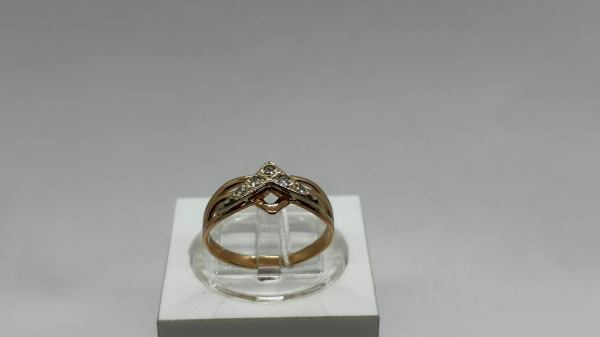 КОЛКМИ585 КОЛЬЦО С КАМНЯМИ (Au 585)