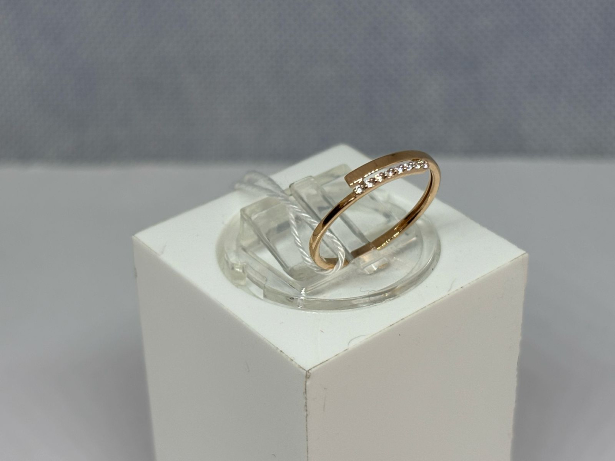 КОЛКМИ585 КОЛЬЦО С КАМНЯМИ (Au 585)